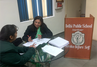 Dr. Anubhuti at DPS Amritsar
